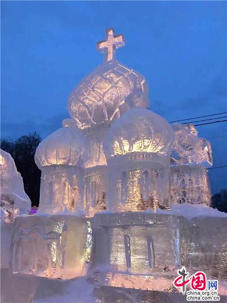 中华文化走出去 哈尔滨冰灯亮相莫斯科