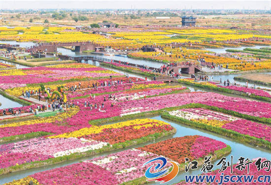 去年江苏接待境内外游客数量、收入均增长一成 ——做强“跨界+”，让水韵江苏“破圈”更“扩圈”